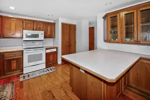 625 Lewis St, Burlington, WI 53105 - Photo 7