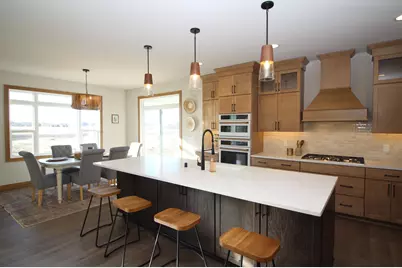 2034  Highland Way, Racine, WI 53177 - Photo 11