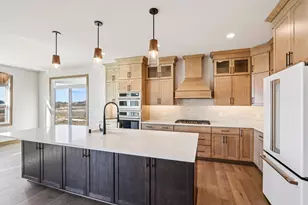 2034 Highland Wy, Racine, WI 53177 - Photo 27