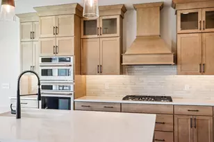 2034 Highland Wy, Racine, WI 53177 - Photo 21