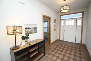 2034 Highland Wy, Racine, WI 53177 - Photo 7