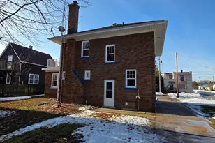 1415 Glenwood St, Two Rivers, WI 54241 - Photo 3