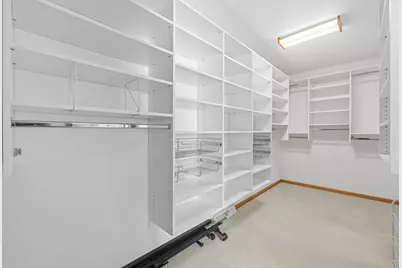 453  Deerwood Ct, Grafton, WI 53024 - Photo 35