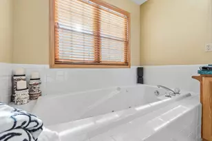 453 Deerwood Ct, Grafton, WI 53024 - Photo 23