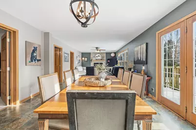 453  Deerwood Ct, Grafton, WI 53024 - Photo 13