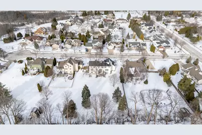 453  Deerwood Ct, Grafton, WI 53024 - Photo 53