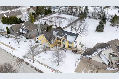 453  Deerwood Ct, Grafton, WI 53024 - Photo 47