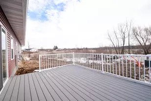 1320 Kettle Dr, Kewaskum, WI 53040 - Photo 11