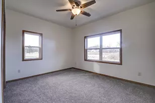 1320 Kettle Dr, Kewaskum, WI 53040 - Photo 9