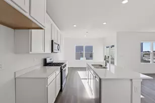 7026 Oakmont Rd, Racine, WI 53403 - Photo 39