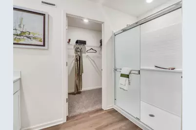 7026  Oakmont Rd, Racine, WI 53403 - Photo 23