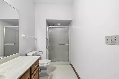 4547 W Maplewood Dr, Greenfield, WI 53220 - Photo 21