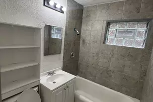 3701 N 14th St, Milwaukee, WI 53206 - Photo 9