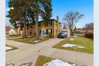 2420  Dwight St, Racine, WI 53403 - Photo 17