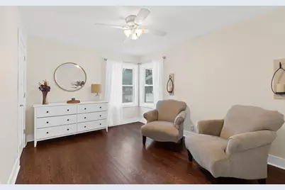 211  Madero Dr, Thiensville, WI 53092 - Photo 17