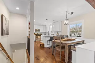 211 Madero Dr, Thiensville, WI 53092 - Photo 9