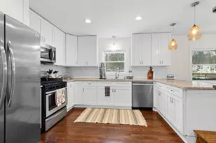 211 Madero Dr, Thiensville, WI 53092 - Photo 7