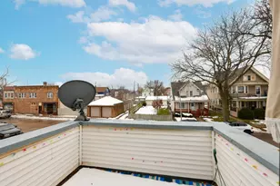 1816 S 59th St, West Allis, WI 53214 - Photo 3