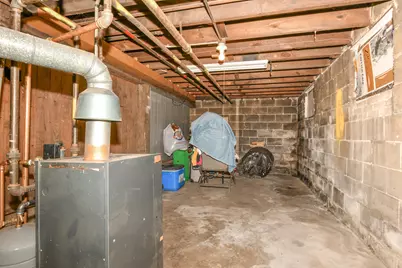 1816 S 59th St, West Allis, WI 53214 - Photo 37