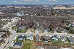 704 River Ridge Dr, Racine, WI 53185 - Photo 1