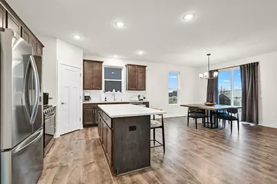 704  River Ridge Dr, Racine, WI 53185 - Photo 7