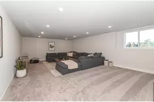 704 River Ridge Dr, Racine, WI 53185 - Photo 27