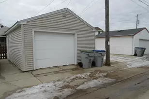 3130 S Clement Ave, Milwaukee, WI 53207 - Photo 5