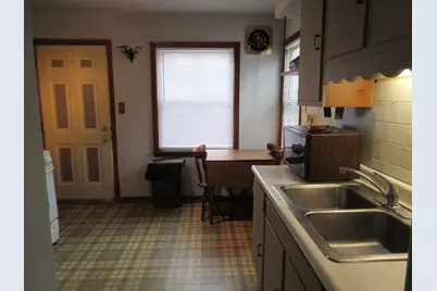 3130 S Clement Ave, Milwaukee, WI 53207 - Photo 11