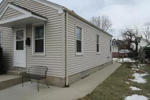 3130 S Clement Ave, Milwaukee, WI 53207 - Photo 3