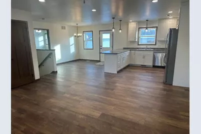 1223  9th St, La Crosse, WI 54601 - Photo 7