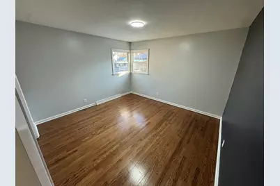 5474 N 56th St, Milwaukee, WI 53218 - Photo 9