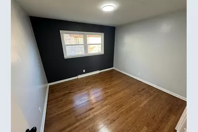 5474 N 56th St, Milwaukee, WI 53218 - Photo 11