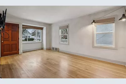 151 N 72nd St, Milwaukee, WI 53213 - Photo 5