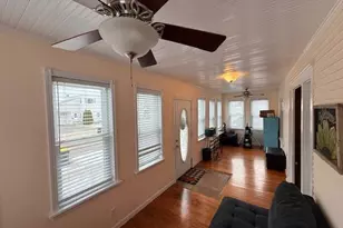 406 South St, Caledonia, MN 55921 - Photo 3