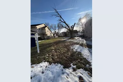 86 W Schlinger Ave, West Allis, WI 53214 - Photo 7