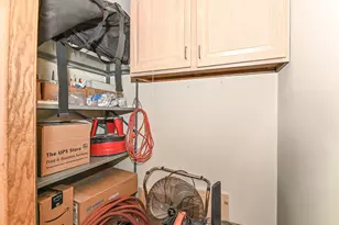 12990 W Bluemound Rd, Elm Grove, WI 53122 - Photo 27