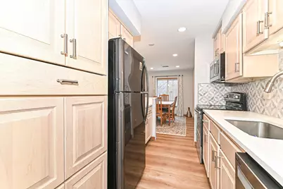 12990 W Bluemound Rd #202, Elm Grove, WI 53122 - Photo 15