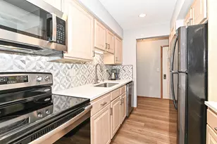 12990 W Bluemound Rd, Elm Grove, WI 53122 - Photo 13