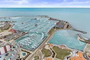 718 Lake Ave, Racine, WI 53403 - Photo 31