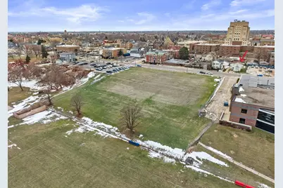 718  Lake Ave, Racine, WI 53403 - Photo 27