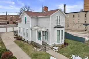 718 Lake Ave, Racine, WI 53403 - Photo 5