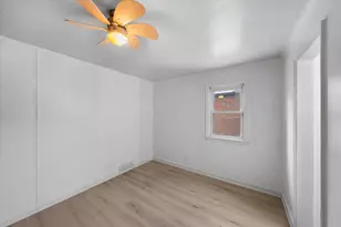 1217 North Ave, Sheboygan, WI 53083 - Photo 11