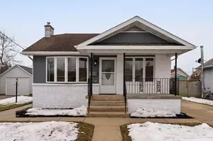 2323 9th Pl, Two Rivers, WI 54241 - Photo 1