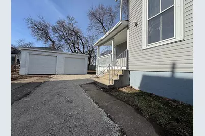 930  Marquette St, Racine, WI 53404 - Photo 5