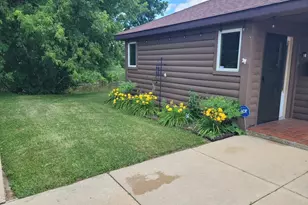 529 Parkview Dr, Racine, WI 53404 - Photo 37