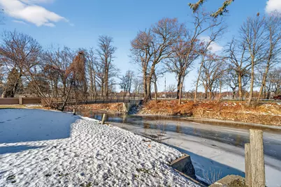 529  Park View Dr, Racine, WI 53404 - Photo 23