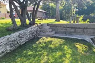 529 Parkview Dr, Racine, WI 53404 - Photo 29