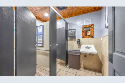 908  Michigan Ave, Sheboygan, WI 53081 - Photo 29