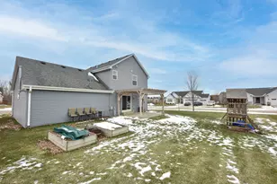 414 Yosemite Ave, Hartford, WI 53027 - Photo 43