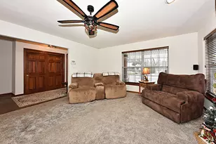 414 Yosemite Ave, Hartford, WI 53027 - Photo 7